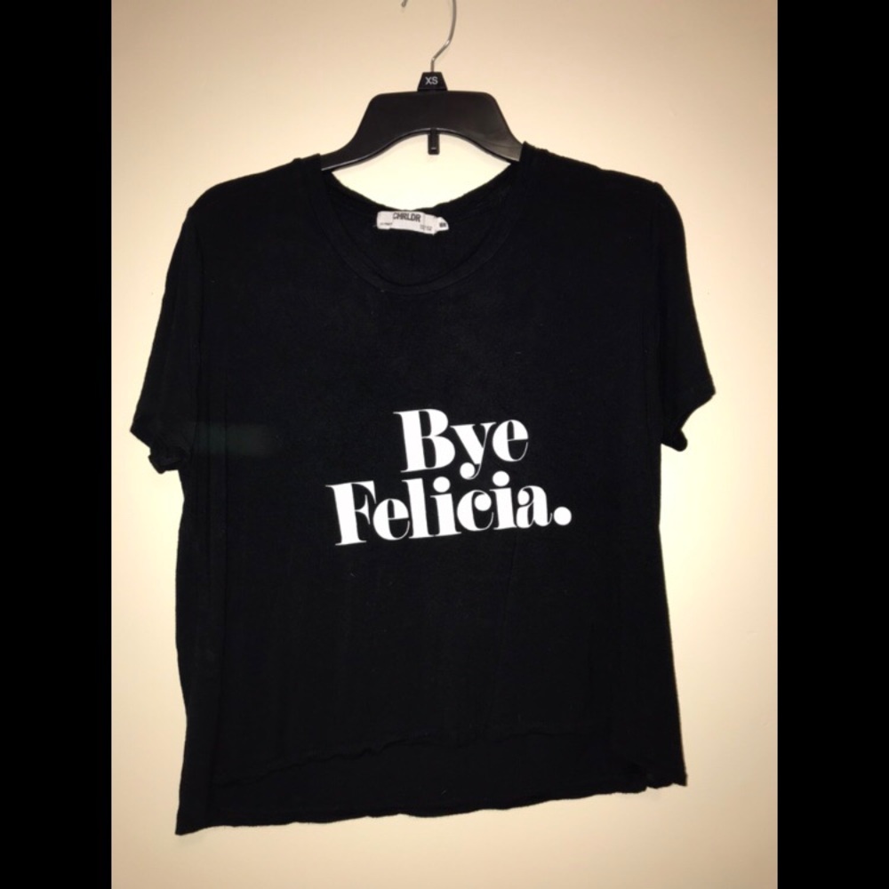 Medium bye Felecia tee